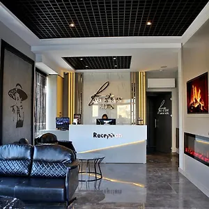Hotell Fly And Airport